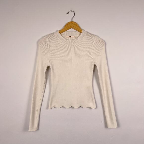 NWT Mi Ami Rib Knit Scallop Hem Long Sleeve Top in Heather Oat L - Picture 1 of 7